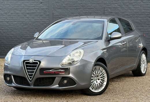 Alfa Romeo Giulietta 1.6 JTDm Progression /Navi/Cuir/ ...