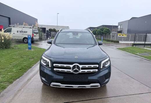 Mercedes-Benz GLB 180 Business Solution Essential