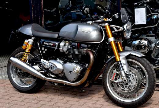 Triumph R ***MOTO VERTE***