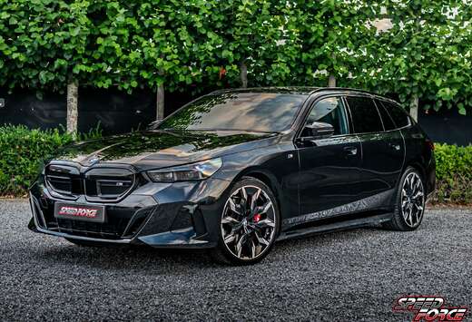BMW i5 M60 xDrive Touring | 21\