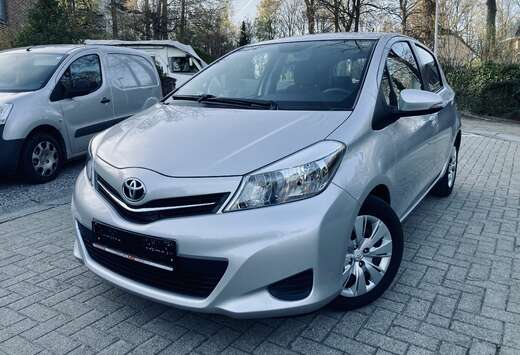 Toyota 1.3i VVT-i 16v , 12000 km état neuf