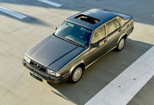 Alfa Romeo 3.0 V6 Milano - Sunroof + Recaro
