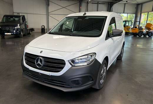 Mercedes-Benz 1.4 CDI 108 A1 Base Eco S/S (EU6d)