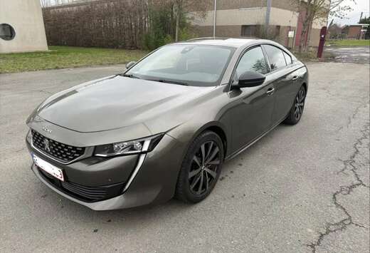 Peugeot BlueHDi 130 EAT8 Allure
