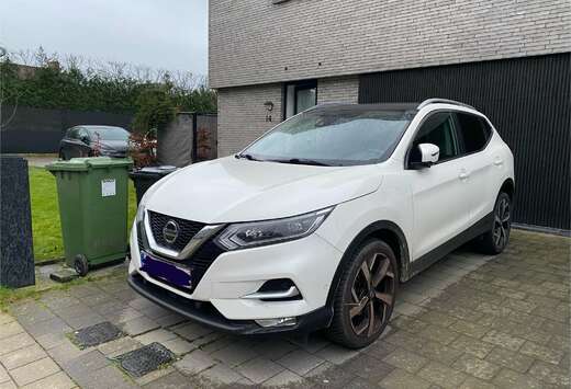 Nissan Qashqai 1.2 DIG-T Xtronic TEKNA