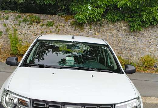 Dacia Sandero 1.0i SCe Essential (EU6.2)