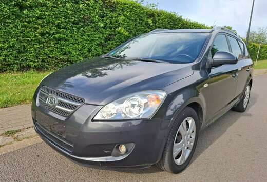 Kia Cee\'d Sw 1.6 Turbo CRDi Station Climat