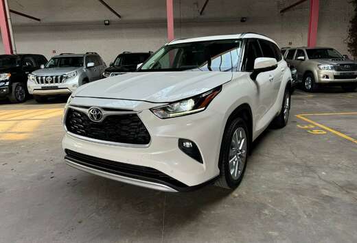 Toyota Limited white Pearl