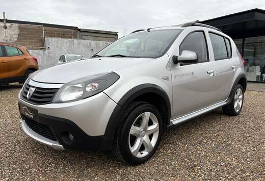 Dacia Sandero Stepway 1.6i Stepway