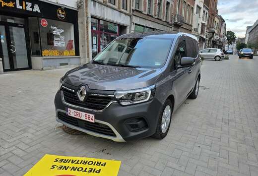 Renault 1.5 Blue dCi Confort (EU6d-TEMP), 3 places