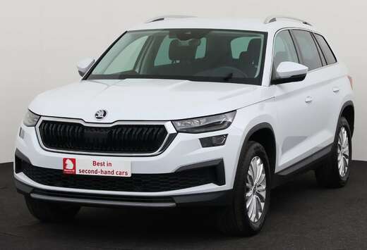 Skoda AMBITION 1.5TSI DSG + 7PL. + CARPLAY + CAMERA + ...