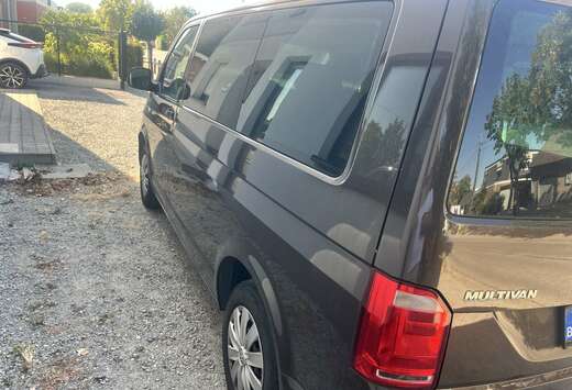 Volkswagen 2.0 TDi SCR Trendline BMT DSG (EU6d)
