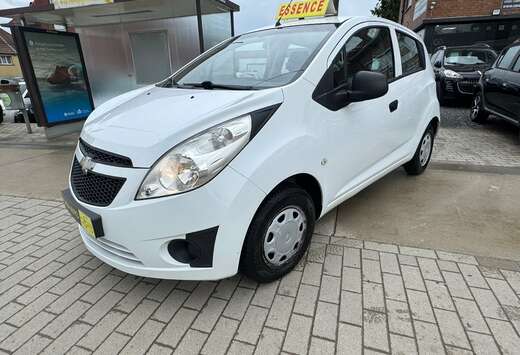 Chevrolet Spark 1.0i