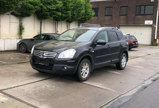 Nissan 2.0i 4WD Tekna NAVI 7 Placez