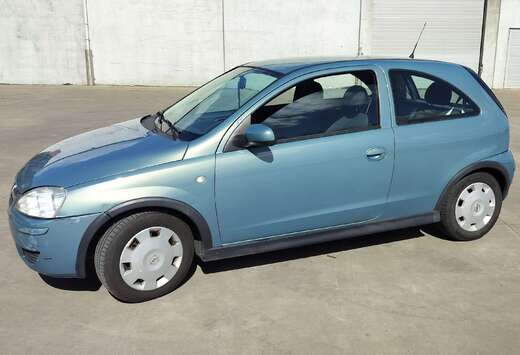Opel Corsa 1.2i XEP 16v Essentia