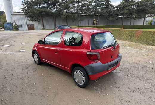 Toyota 1.0i Prêt à Immatriculer ( Vendu Avec Feuill ...
