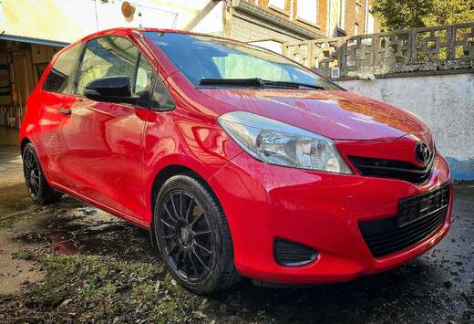 Toyota 1.0i VVT-i Active