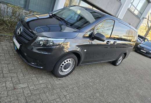 Mercedes-Benz Mercedes Vito Turer 114CDI / Automaat / ...