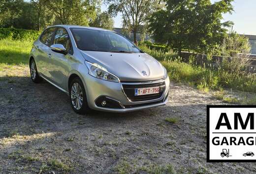 Peugeot 208 1.2i PureTech Style