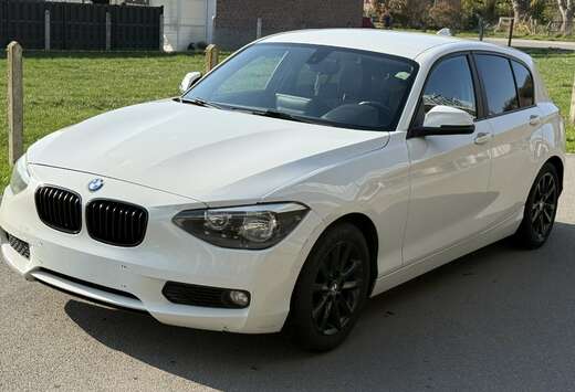 BMW 114i 10/2012