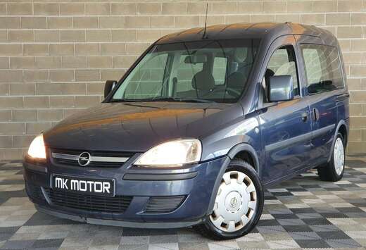 Opel 1.4 ESSENCE 90CV - 1ER MAIN - CARNET D\'ENTRETIE ...