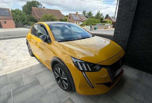 Peugeot 208 1.2i PureTech GT (EU6.4)
