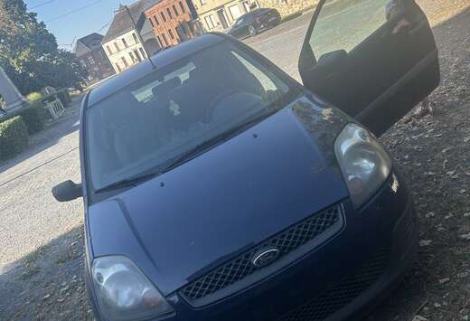 Ford 1.3i Classic