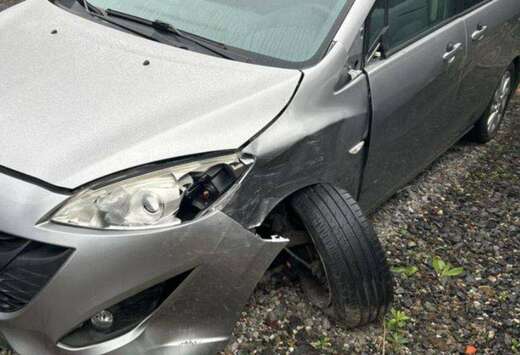 Mazda 1.8L BENZINE. 114500 KM. 2013. 7-PLATS. 2400 EU ...