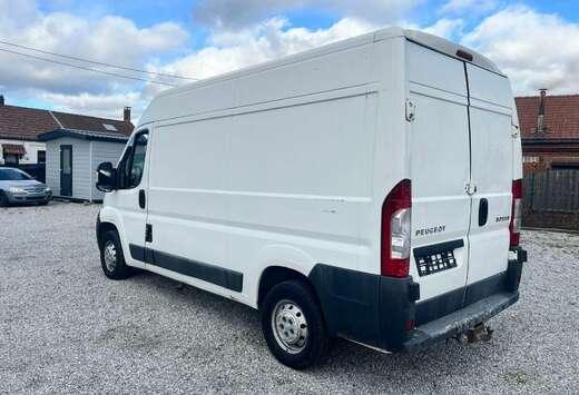 Peugeot 2.0 HDi 330M