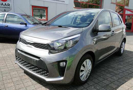 Kia Picanto 1.0i airco bluetooth