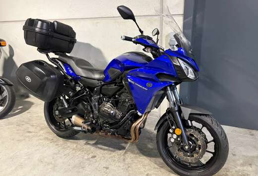 MT07 in touring trim