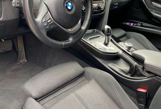 BMW 320i