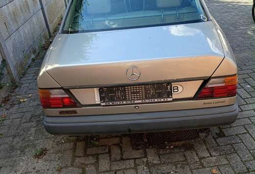 Mercedes-Benz E. Benzine