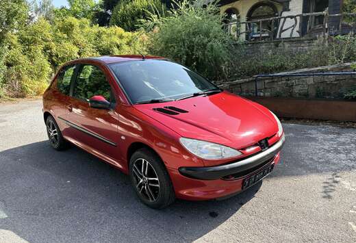 Peugeot 1.1i Enfant Terrible