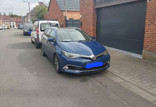 Toyota 1.6 D-4D Touring Sports Design Edition
