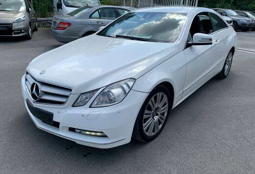 Mercedes-Benz COUPE E 220 CDI BE Avantgarde Start/Sto ...