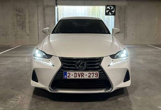 Lexus IS 300h 2.5i Privilège Line E-CVT (EU6.2)