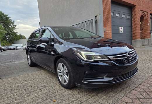Opel Astra Sports Tourer 1.0 Turbo ECOTEC 120 Years S ...