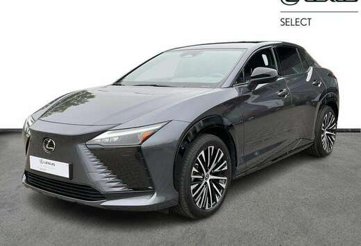 Lexus Privilege Line