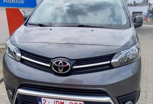 Toyota 2.0 D-4D Medium Comfort (LX) S/S (EU6.3)