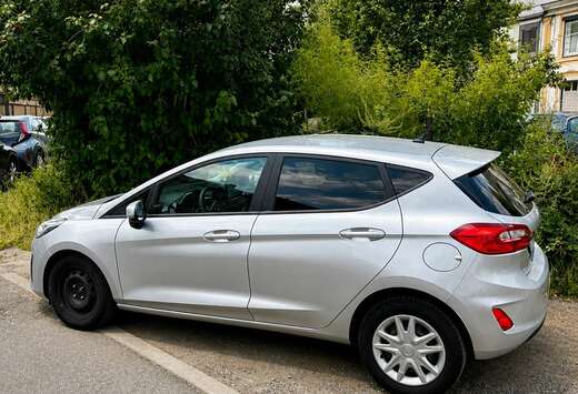 Ford 1.1i Business Class