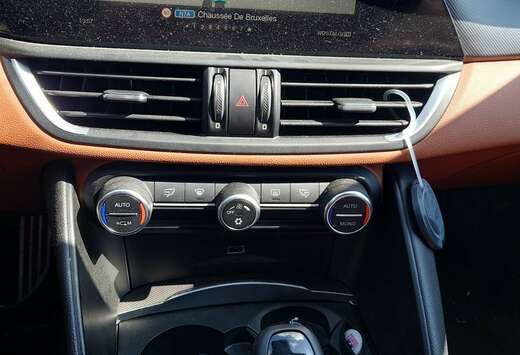 Alfa Romeo 2.2 JTDm Super