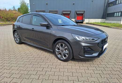 Ford Focus 1.0 EcoBoost MHEV ST-Line