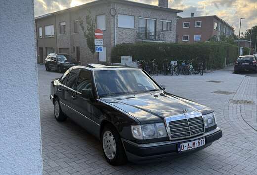 Mercedes-Benz Mercedes W124 250D