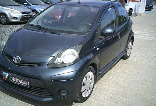 Toyota Aygo 1.0i Active Prêt à immatriculer