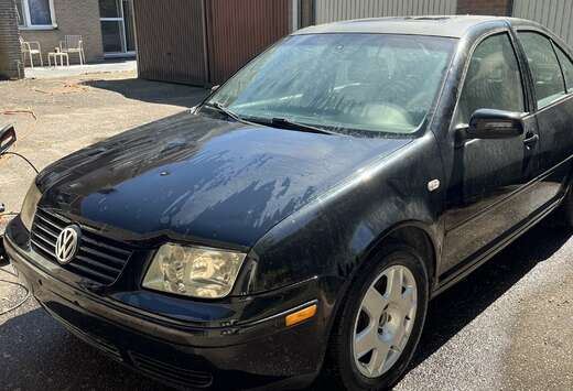 Volkswagen 2.8i V6 4Motion Highline