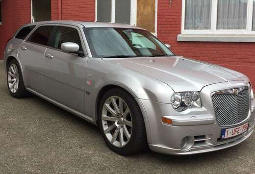 Chrysler 300+C+Touring+6.1i+V8+Hemi+SRT-8