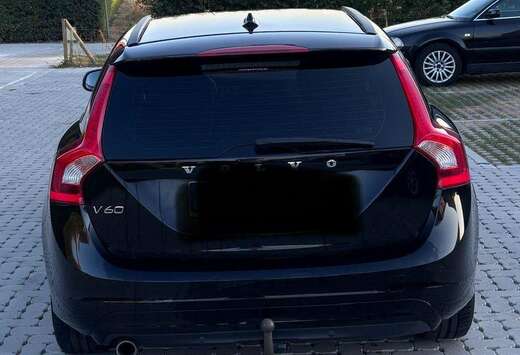 Volvo Volvo V60 D2 Diesel – 2018 – 106.272 km