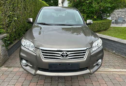 Toyota 2.2D-4D DPF 4x4 PREMIUM CRUISC. LEDER GPS CAME ...