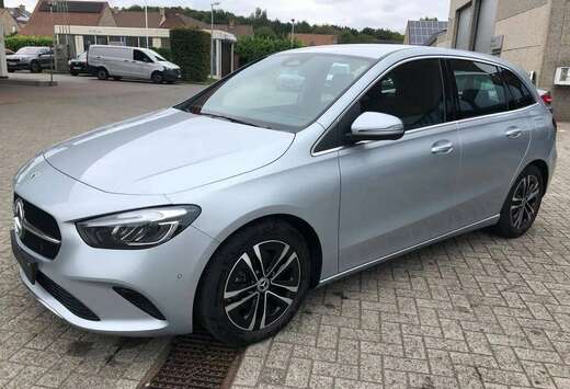 Mercedes-Benz Business Line  7G-DCT  Achteruitrijcame ...